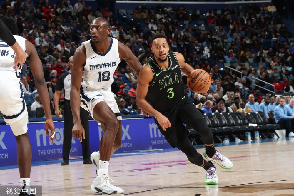 两大豪门的 两大豪门的