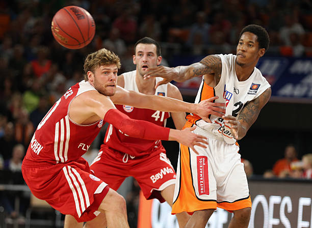 斯的助攻艺 斯的助攻艺