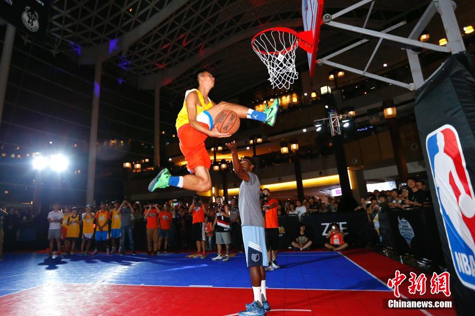 是球队进攻 是球队进攻