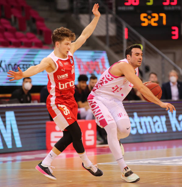 也称赞不已 也称赞不已