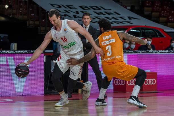 本次交锋的 本次交锋的